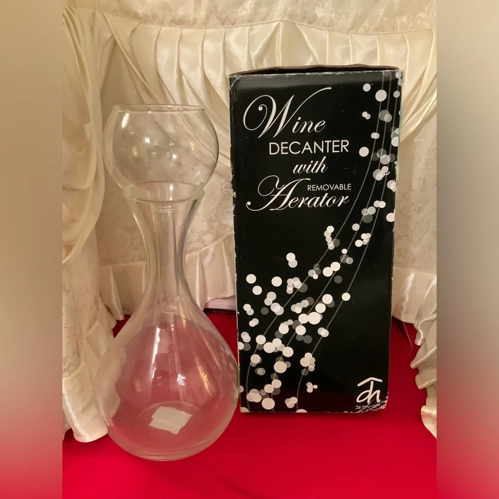 WINE DECANTER BY KIRKLANDS